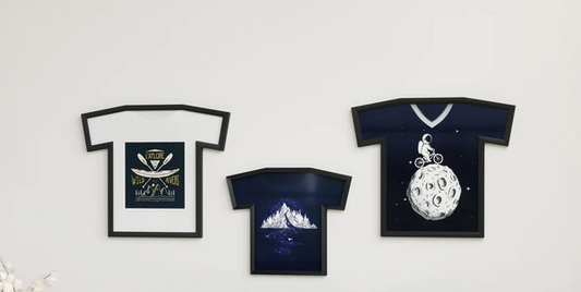 7月20日は「Tシャツ日」。大切なTシャツ&ユニフォームをインテリアにしてみませんか!?