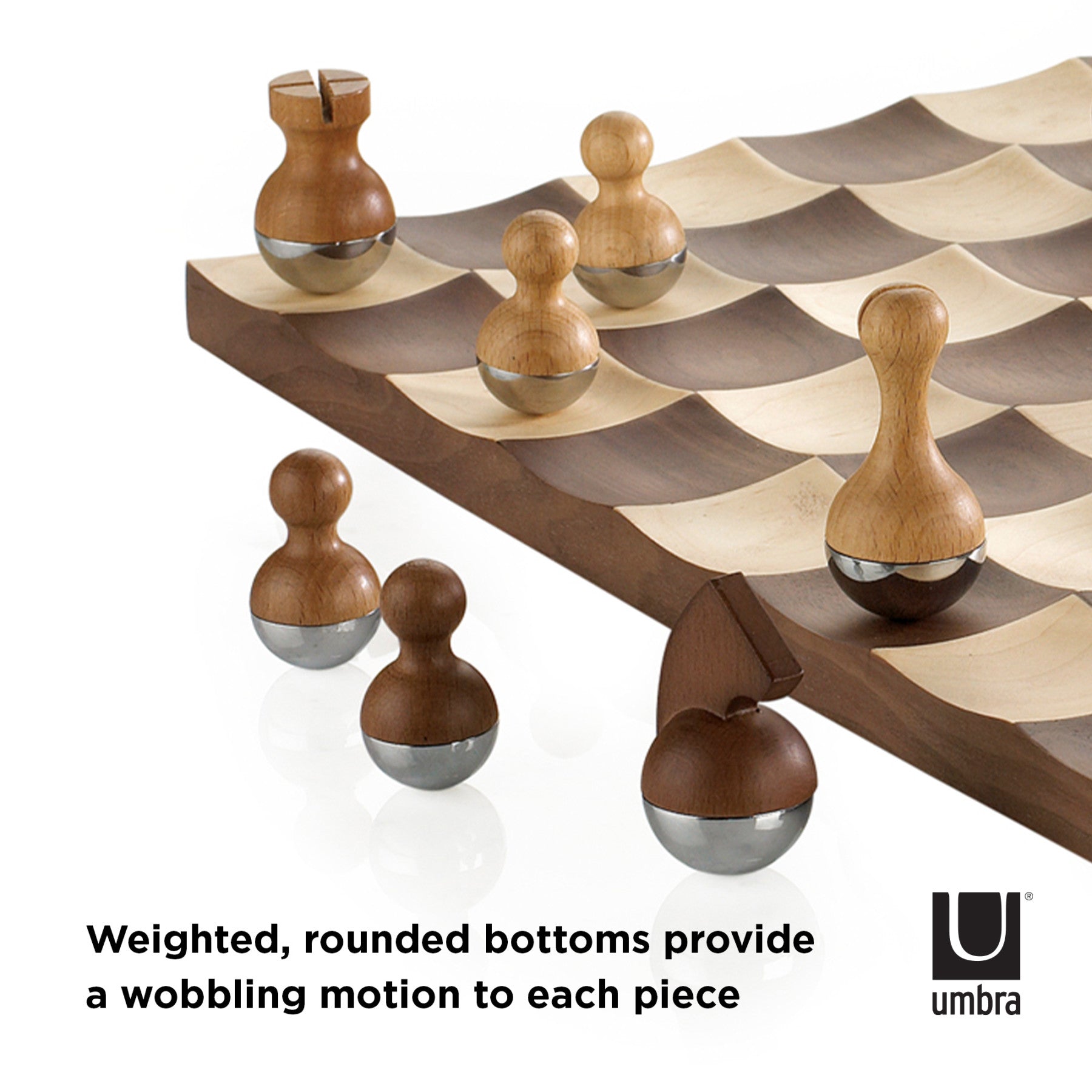 ウォブル チェスセット – Umbra® / アンブラ 日本公式サイト